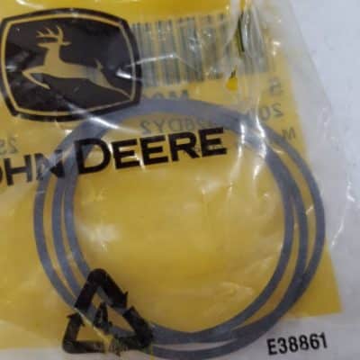 John Deere m805835