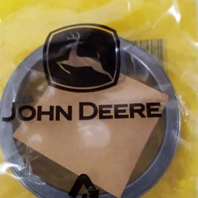 John Deere jd8225