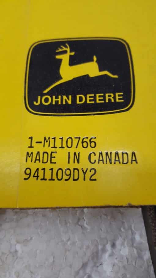 John Deere m110766