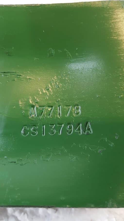 John Deere m77178