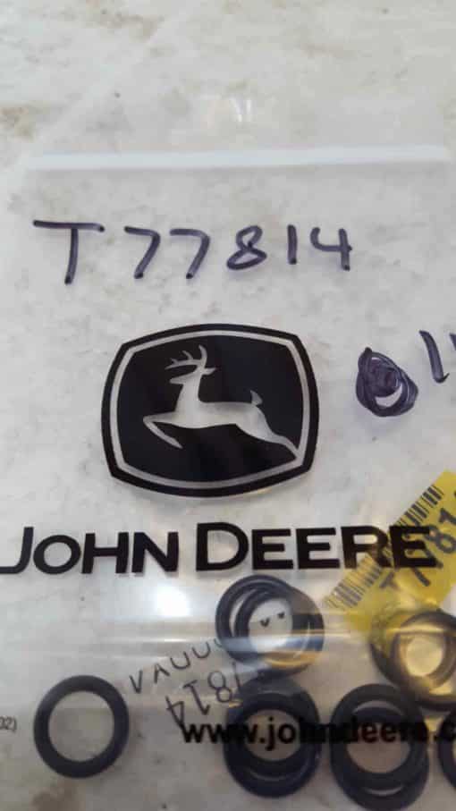 John Deere t77814