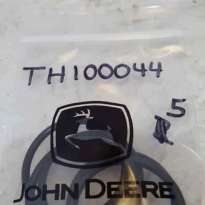 John Deere th100044