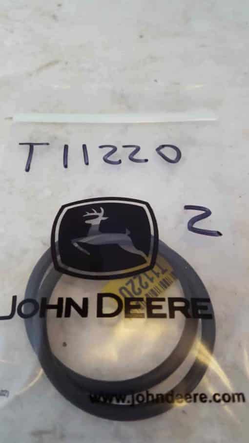 John Deere t11220