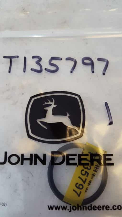 John Deere t135797