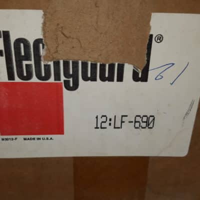 Fleetguard lf690