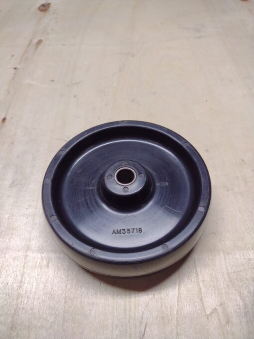 John Deere Deck wheel am33718