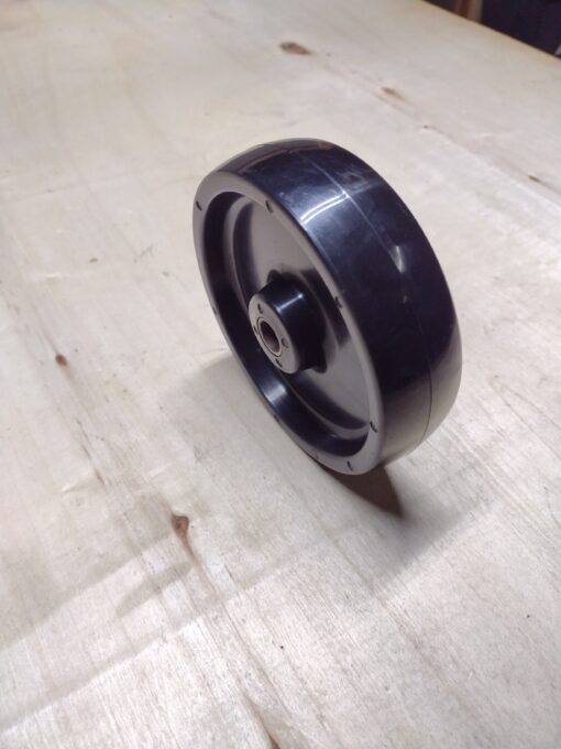 John Deere Deck wheel am33718 - Image 2
