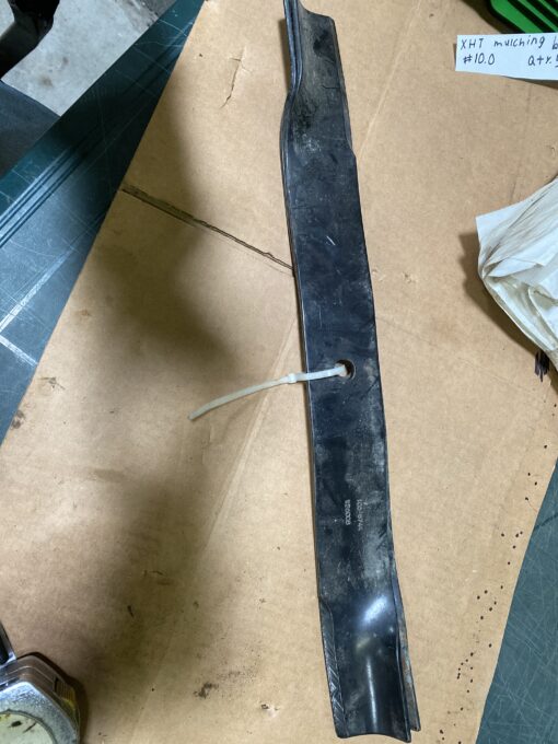 Toro bagging blade 106-8744 - Image 2