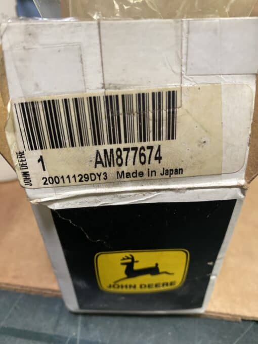 John Deere fuel pump AM877674